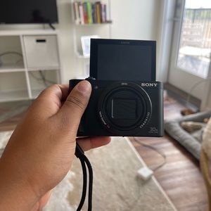 Sony Cybershot DSC-HX80